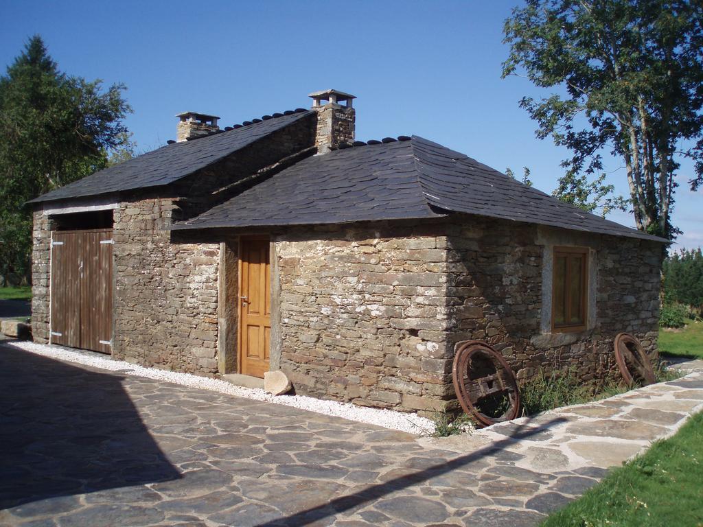 Casa Do Grilo Guest House Monfero ภายนอก รูปภาพ