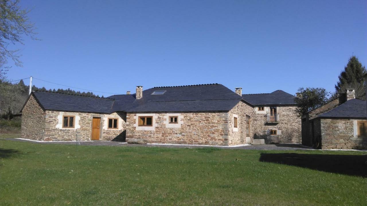 Casa Do Grilo Guest House Monfero ภายนอก รูปภาพ