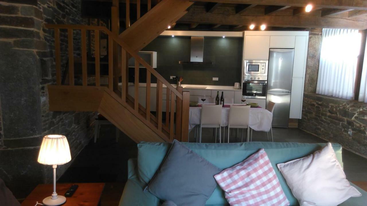 Casa Do Grilo Guest House Monfero ภายนอก รูปภาพ
