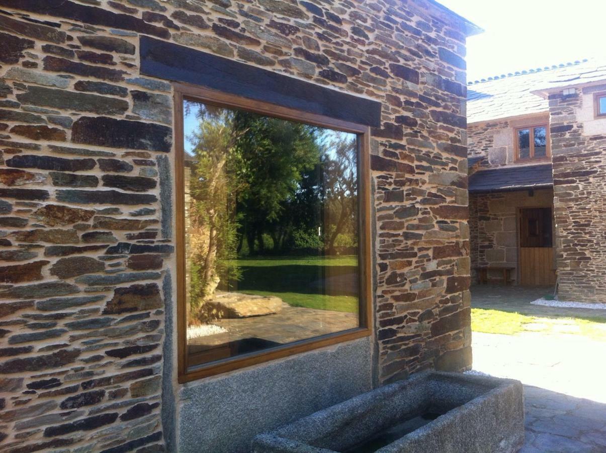 Casa Do Grilo Guest House Monfero ภายนอก รูปภาพ