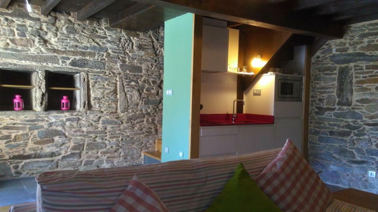 Casa Do Grilo Guest House Monfero ภายนอก รูปภาพ